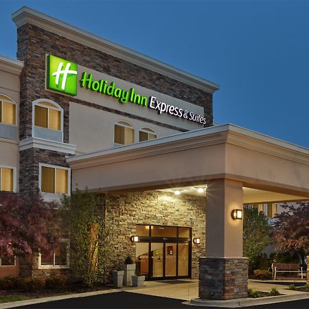 Holiday Inn Express & Suites Chicago-Libertyville By Ihg Exterior foto