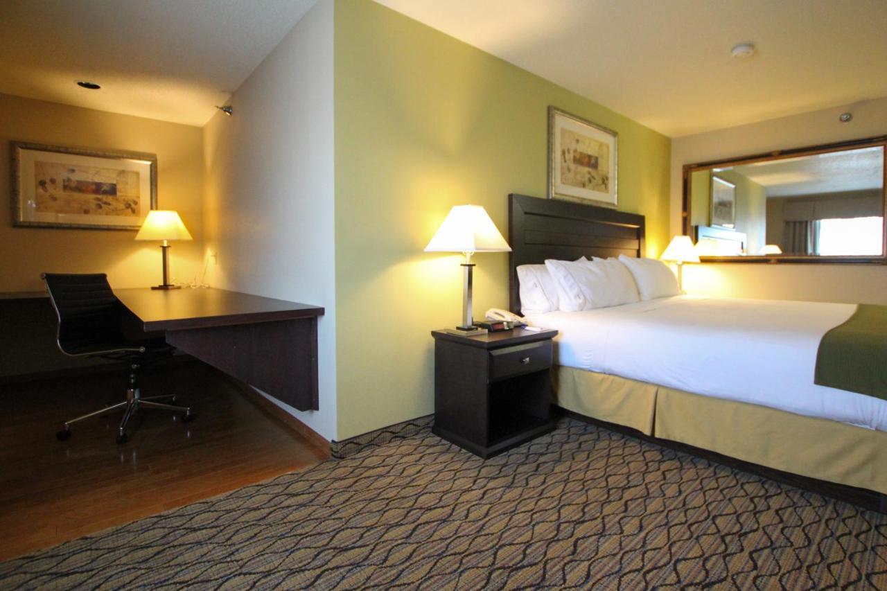Holiday Inn Express & Suites Chicago-Libertyville By Ihg Zimmer foto