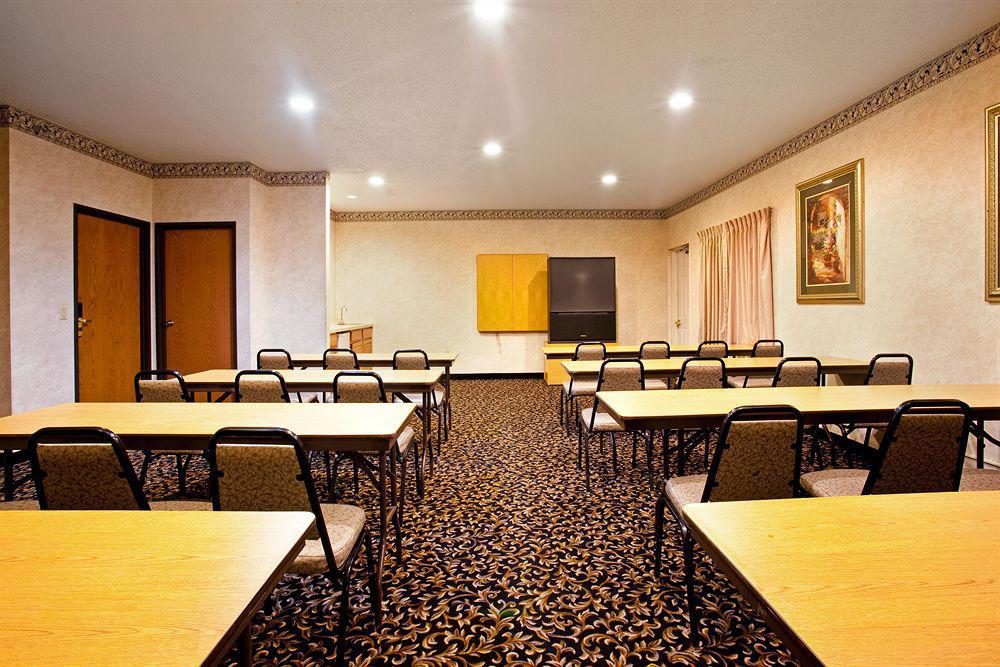 Holiday Inn Express & Suites Chicago-Libertyville By Ihg Einrichtungen foto
