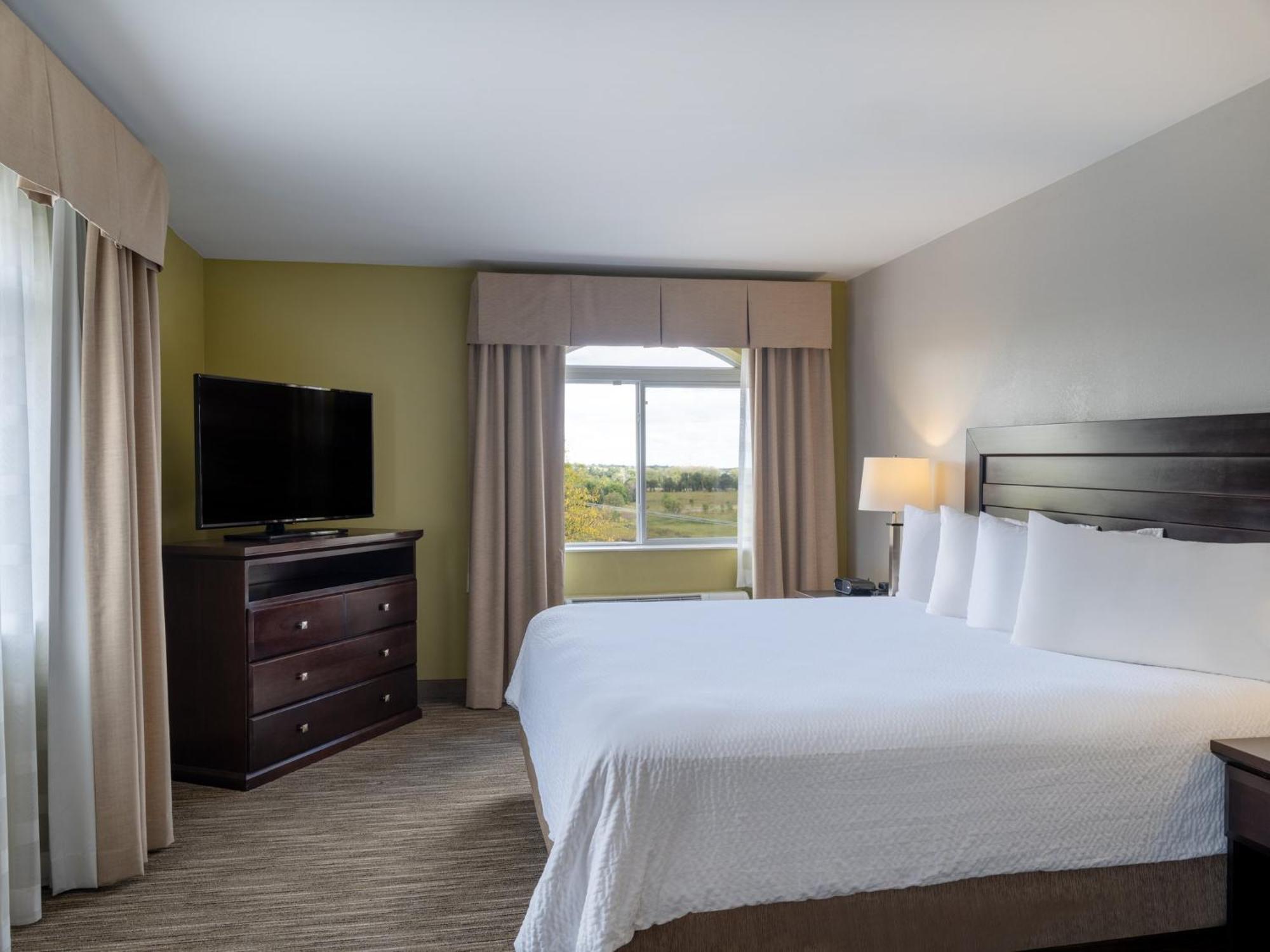 Holiday Inn Express & Suites Chicago-Libertyville By Ihg Exterior foto