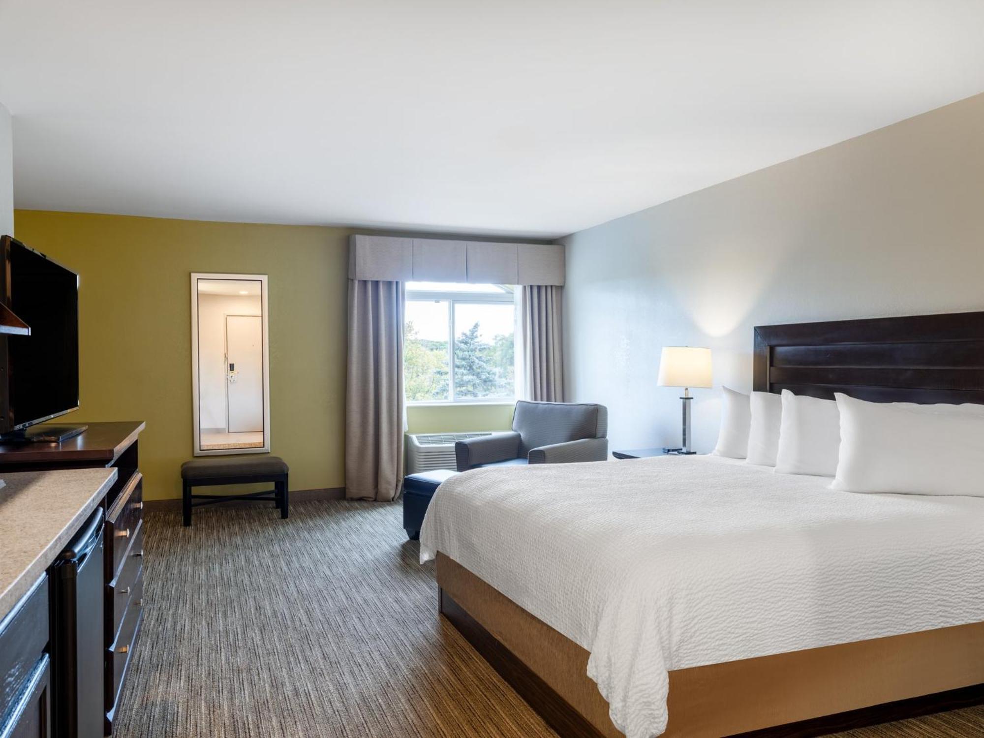 Holiday Inn Express & Suites Chicago-Libertyville By Ihg Exterior foto