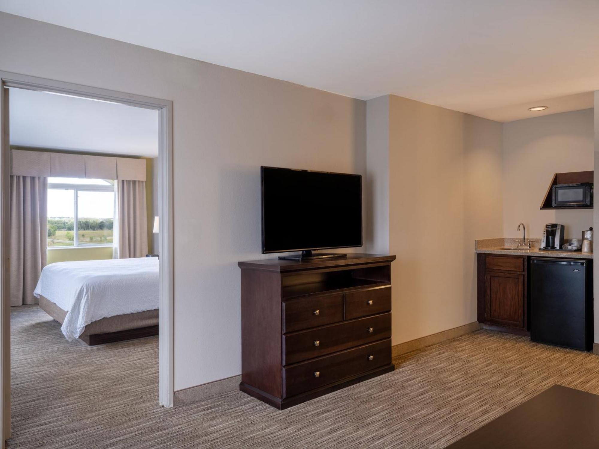 Holiday Inn Express & Suites Chicago-Libertyville By Ihg Exterior foto
