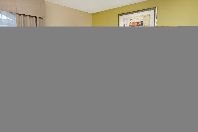 Holiday Inn Express & Suites Chicago-Libertyville By Ihg Exterior foto
